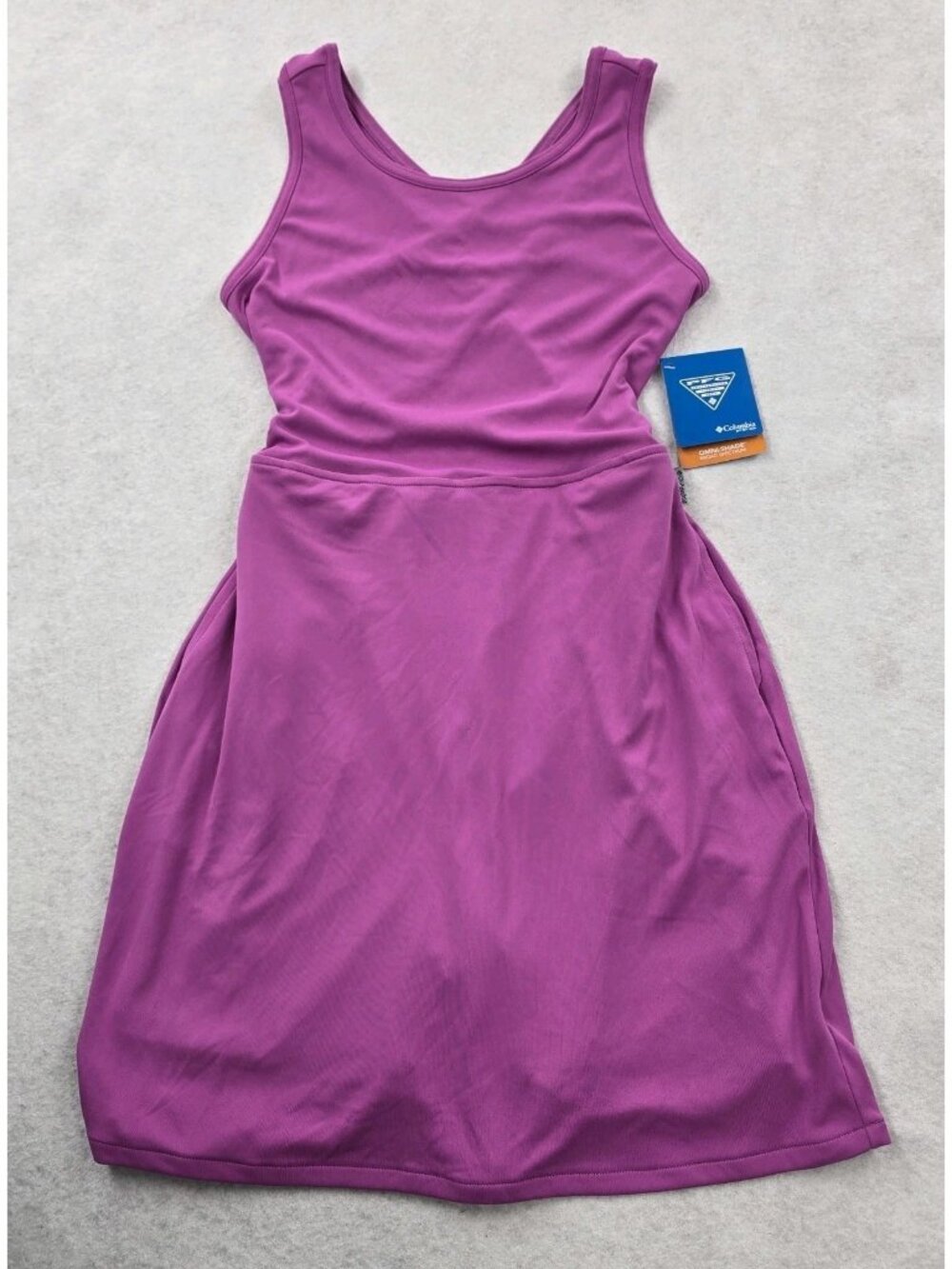 NWT Columbia PFG Tidal Dress Sz S Built in Shorts Fishing Tennis UPF 50 Athletic
